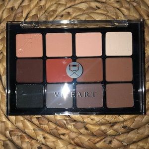 BRAND NEW Viseart eyeshadow palette